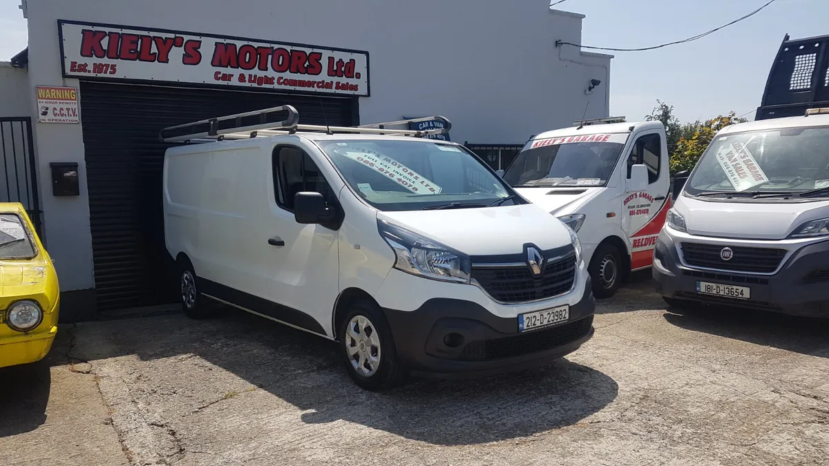 Renault Trafic 2021 LWB MINT VAT INVOICE - Image 1