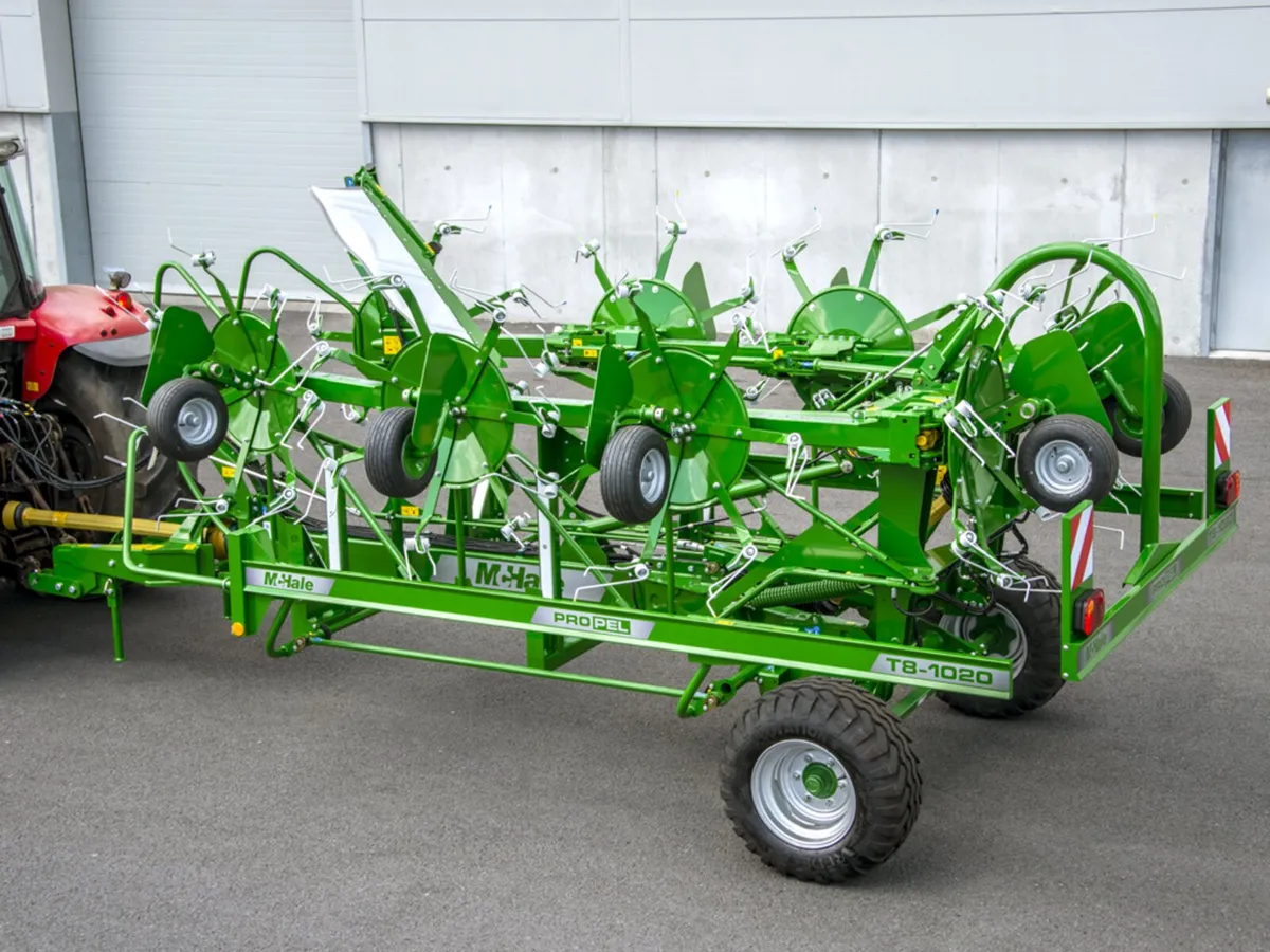 New McHale ProPel T8-1020 Tedder - Image 4