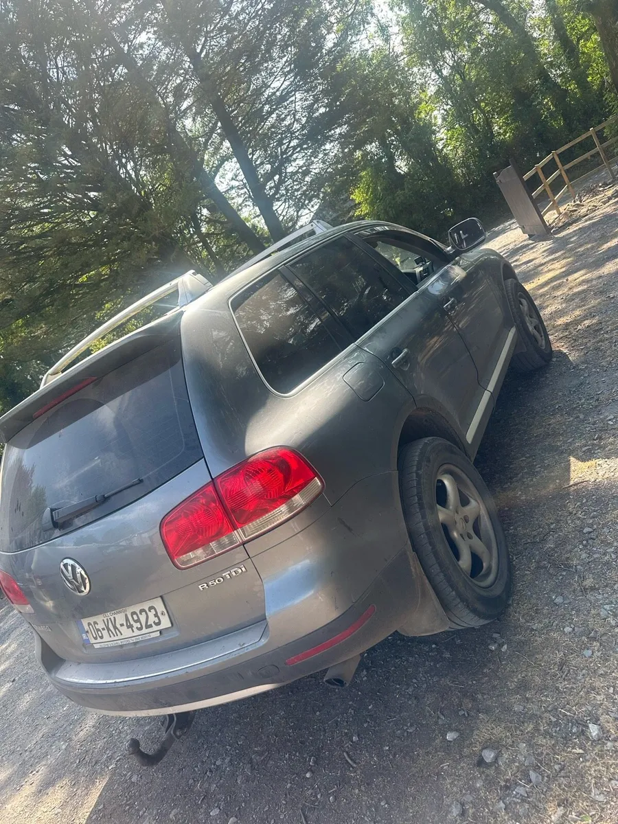 Volkswagen Touareg crewcab M50 spec - Image 4