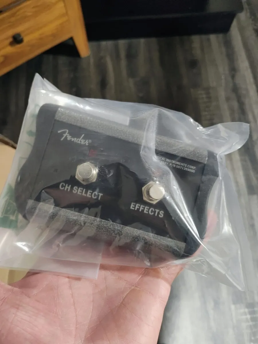 Guitar amplifier fender champion 2 100w - Image 4