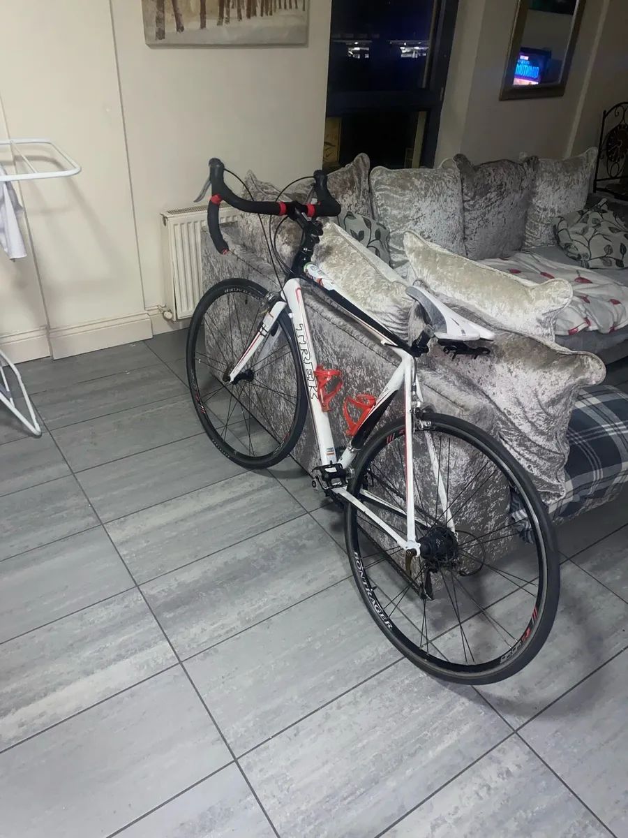 Bike - Image 3