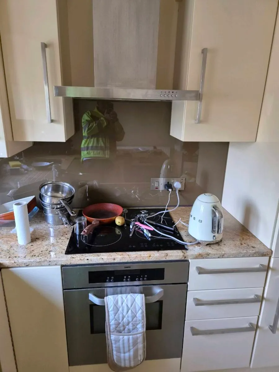 Kitchen - Image 2