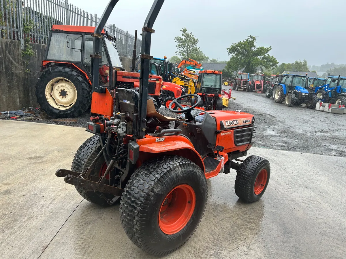 Kubota B2400 Compact Tractor - Image 3
