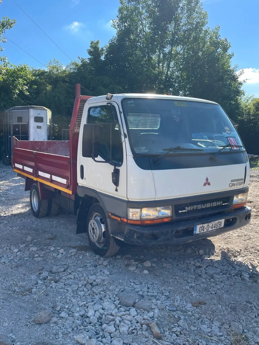 Canter tipper new doe - Image 1