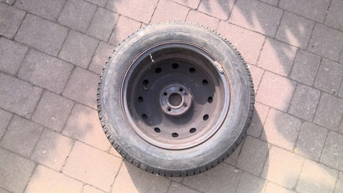 Dacia Logan tyre - Image 2