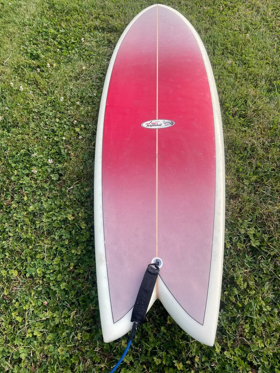 Fish surfboard for sale 5'10" - Image 1