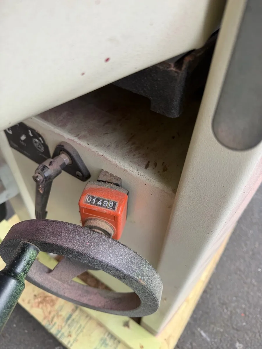 Jet 10” planer thicknesser single phase - Image 3