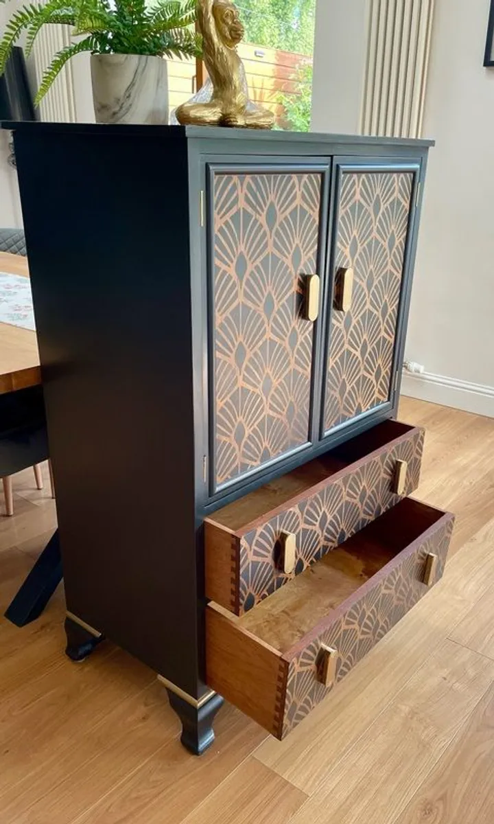 vintage drinks cabinet - Image 3
