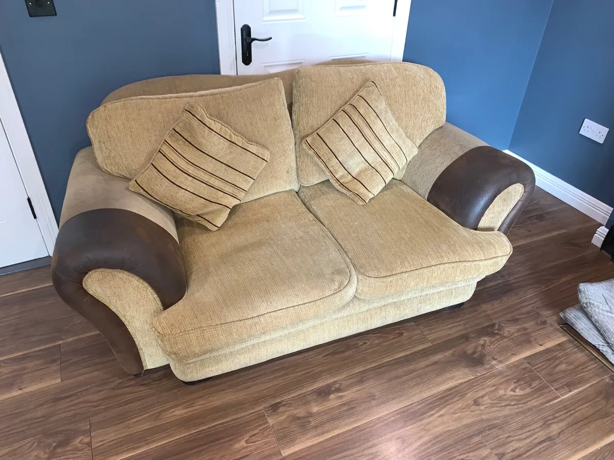 Suite of furniture - Image 3