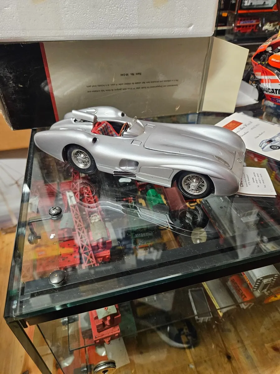 Corgi CMC Mercedes Benz W196 1:18 - Image 1