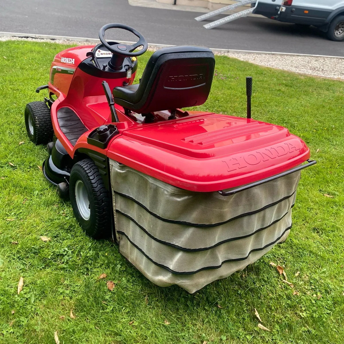 Honda 2417 - Image 4