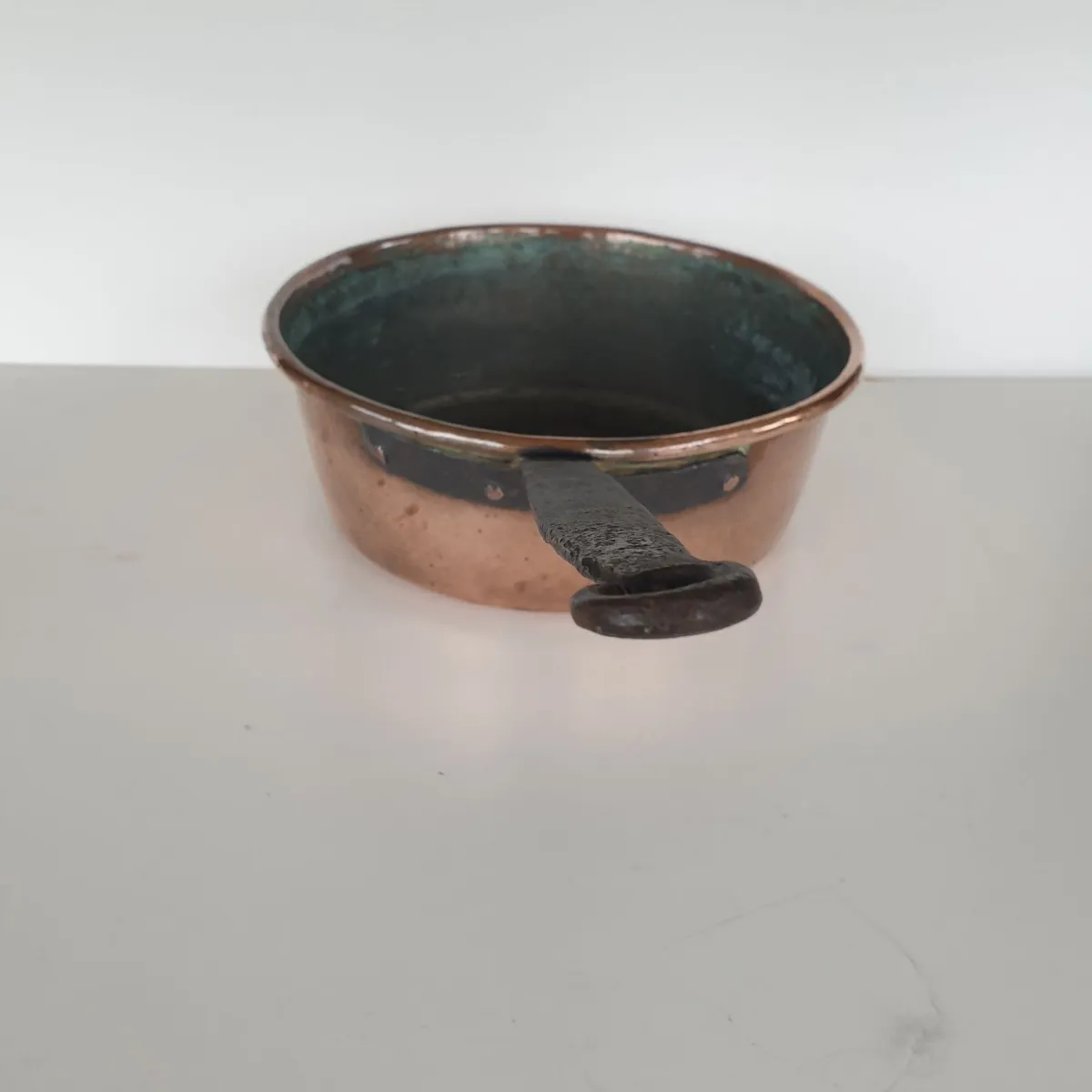 French large copper saucepan antique kitchenalia - Image 2