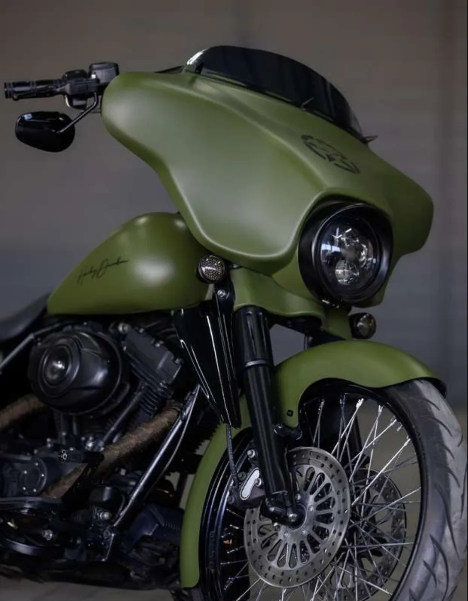 Harley Davidson street glide - Image 1