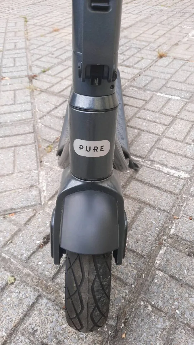 Electric scooter - Image 2