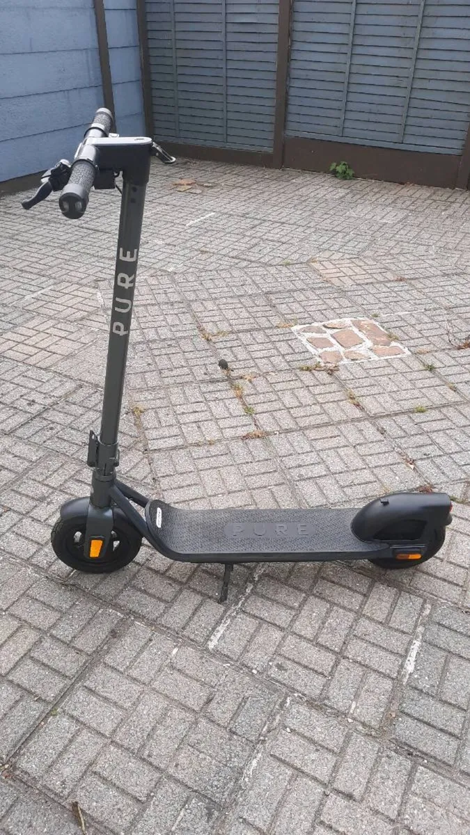 Electric scooter - Image 1