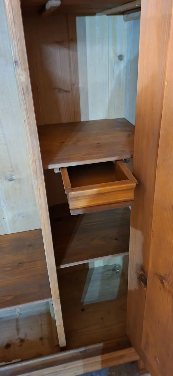 Vintage Dutch pine wardrobe - Image 4
