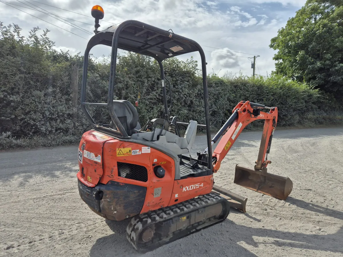 Kubota khd 150-4 Mini Excavator - Image 2