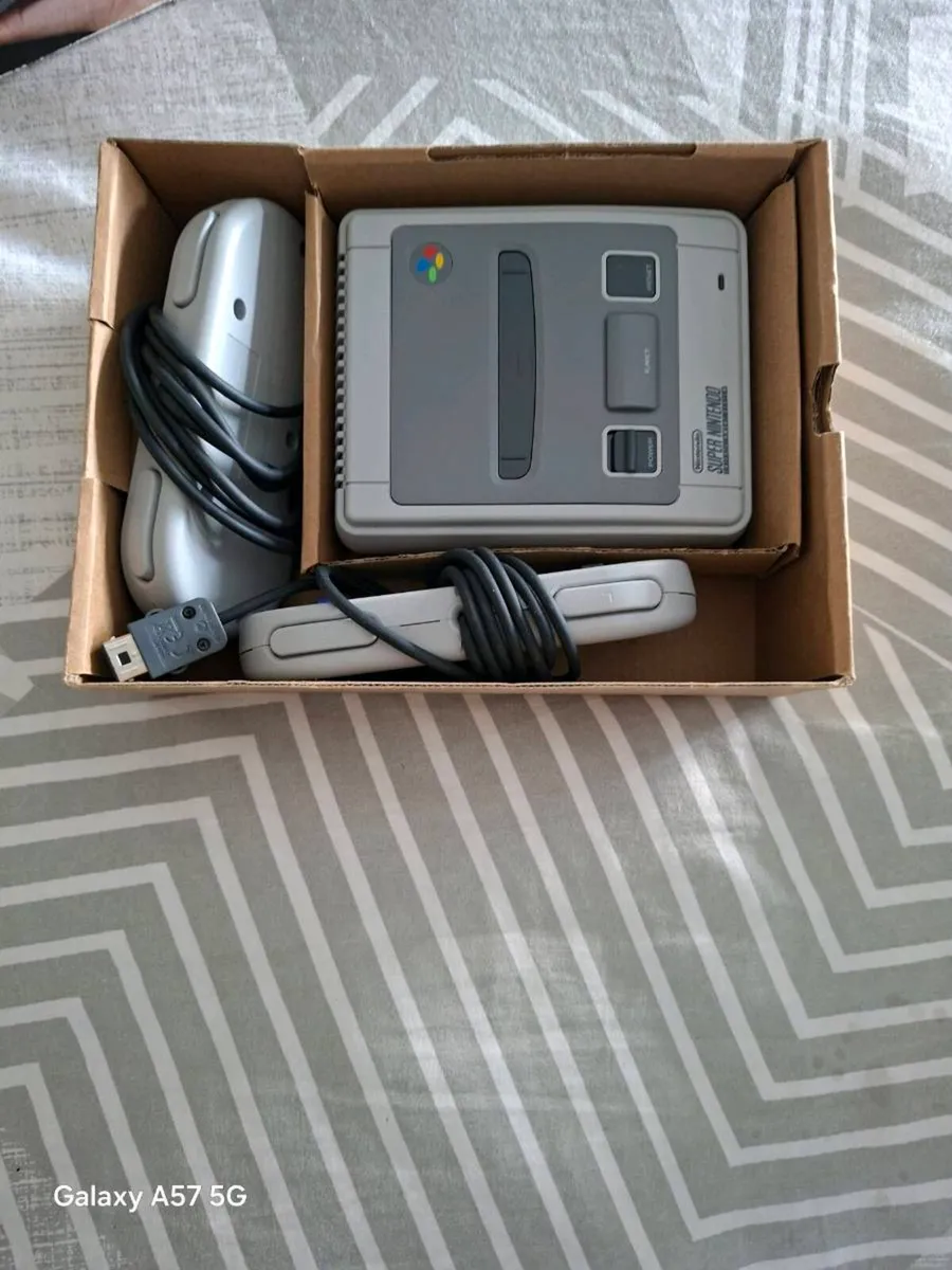 Super Nintendo (Snes) classics mini - Image 2
