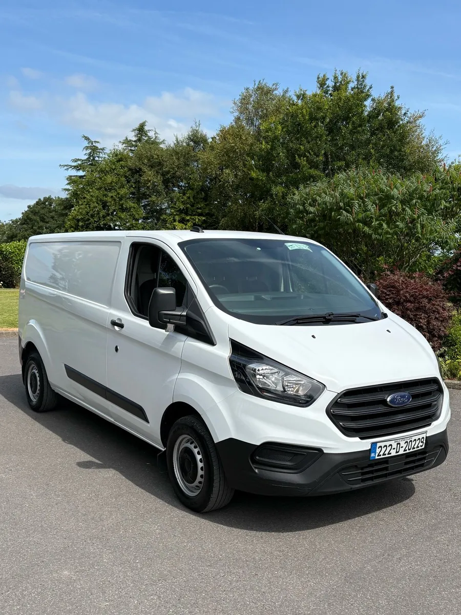 2022 (222) Ford transit custom - Image 1
