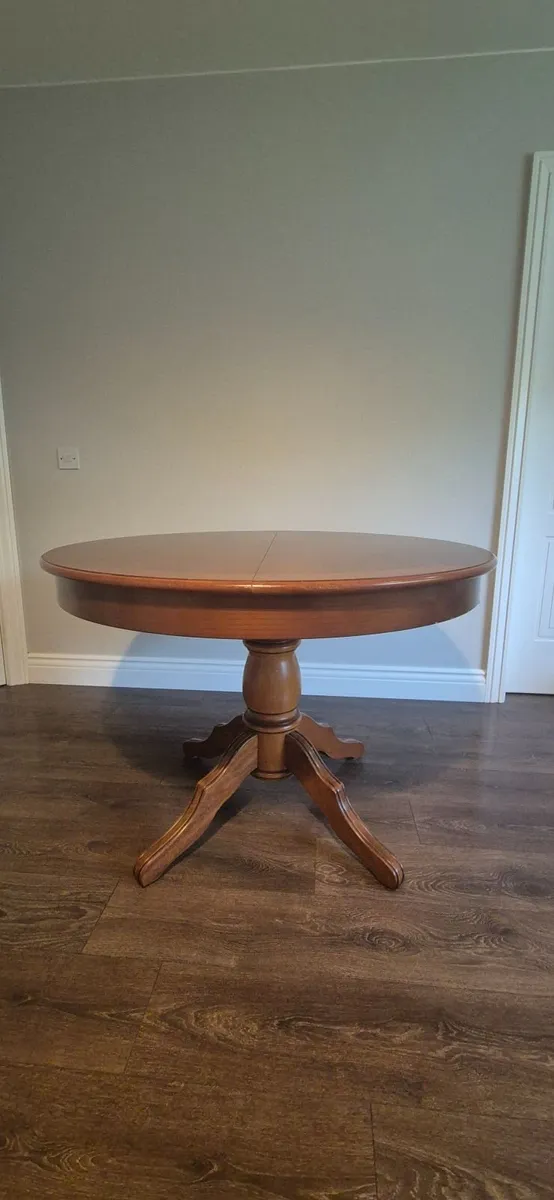 Marcoan Round to Oval Dining Table and 3 Chairs - Image 2