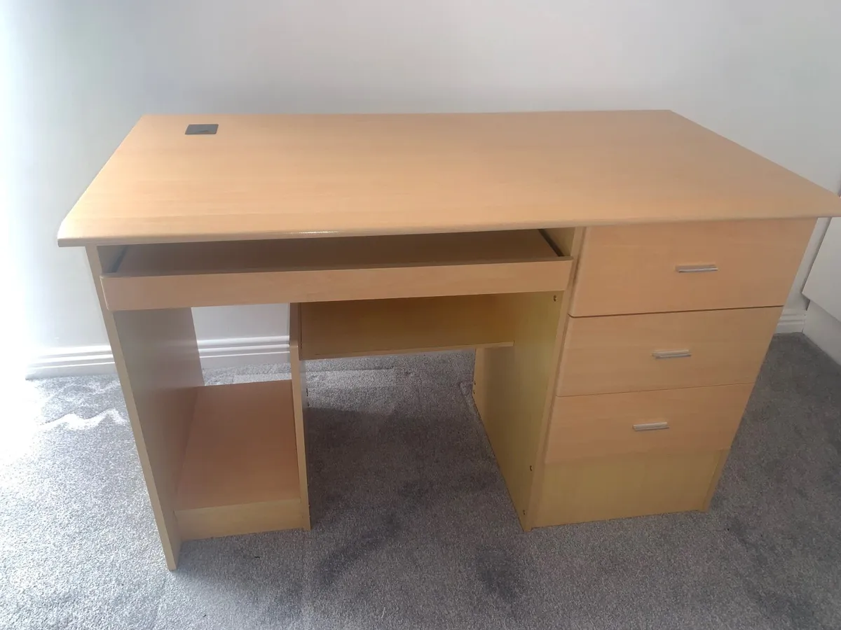 Study Desk - Image 4