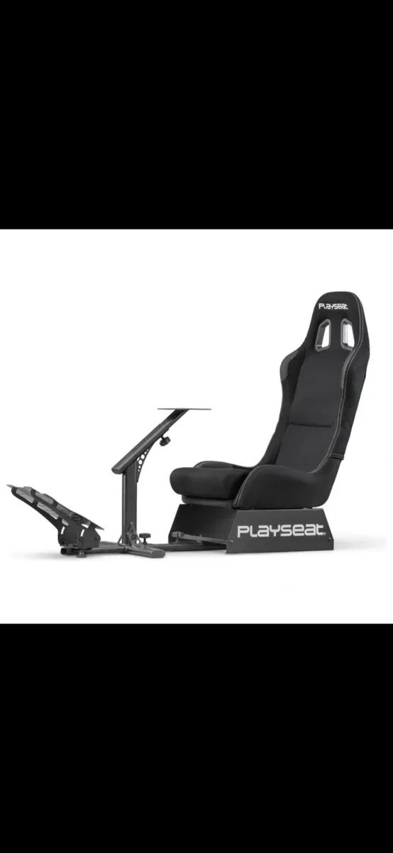 Logitech g29 & playseat evolution - Image 1