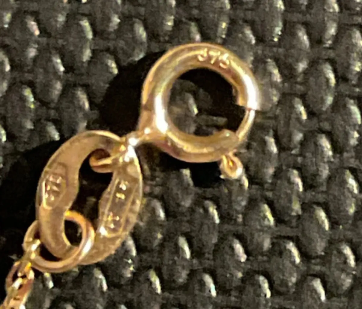 9ct Solid gold bracelet &9ct gold natural pearls e - Image 2