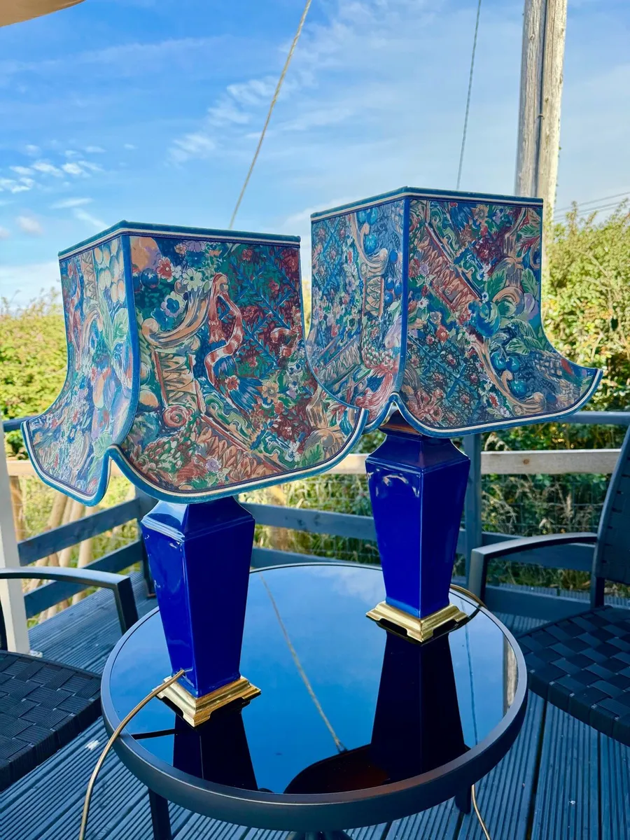 Pair of Vintage Lamps - Image 2