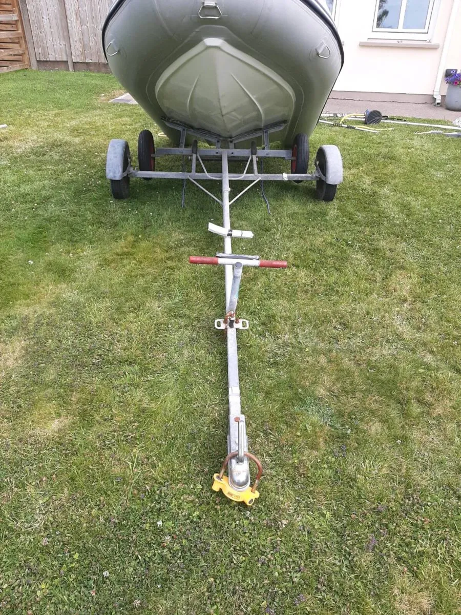 Waveline 330 with Honda 8 hp - Image 3