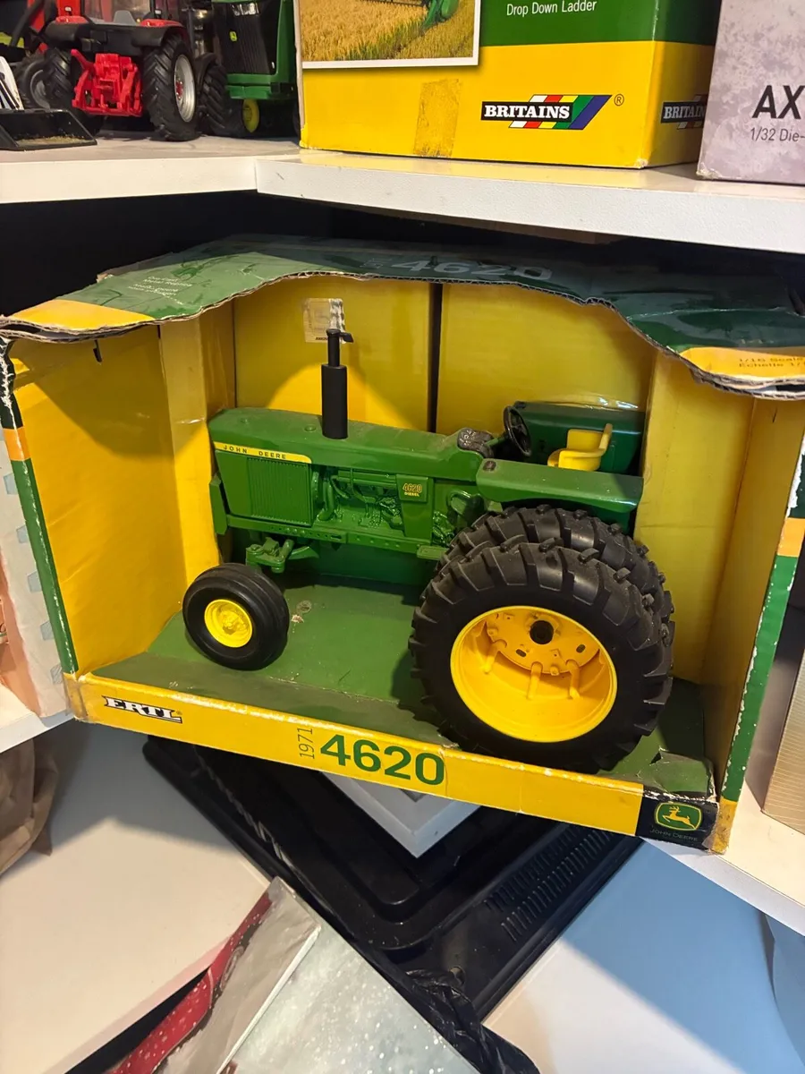 John Deere 1:16 scale models - Image 3