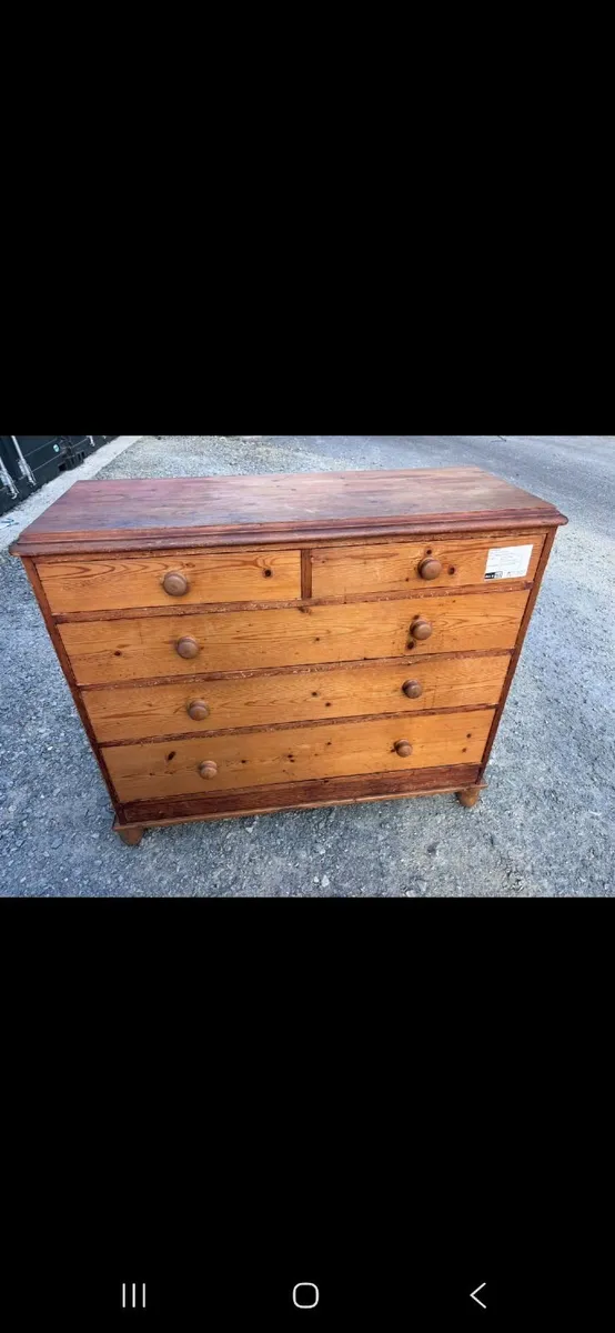 Chest of drawers - Image 1