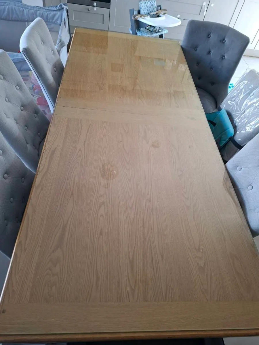 Willis and Gambier kitchen table - Image 4