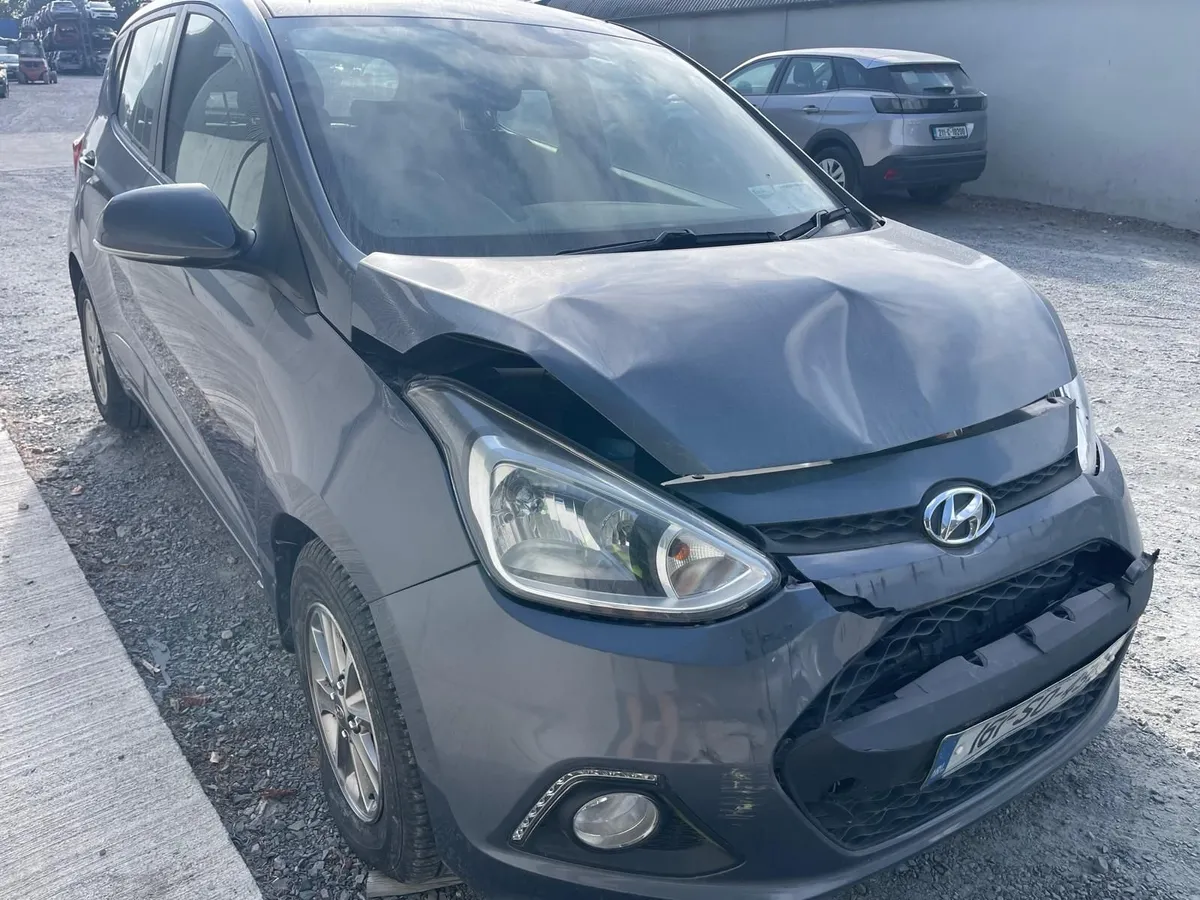 2016 Hyundai i10 1.0 Petrol Manual CAT C - Image 2