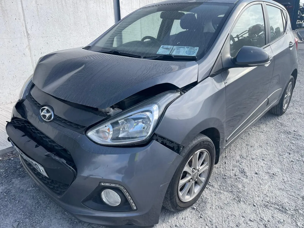 2016 Hyundai i10 1.0 Petrol Manual CAT C - Image 1