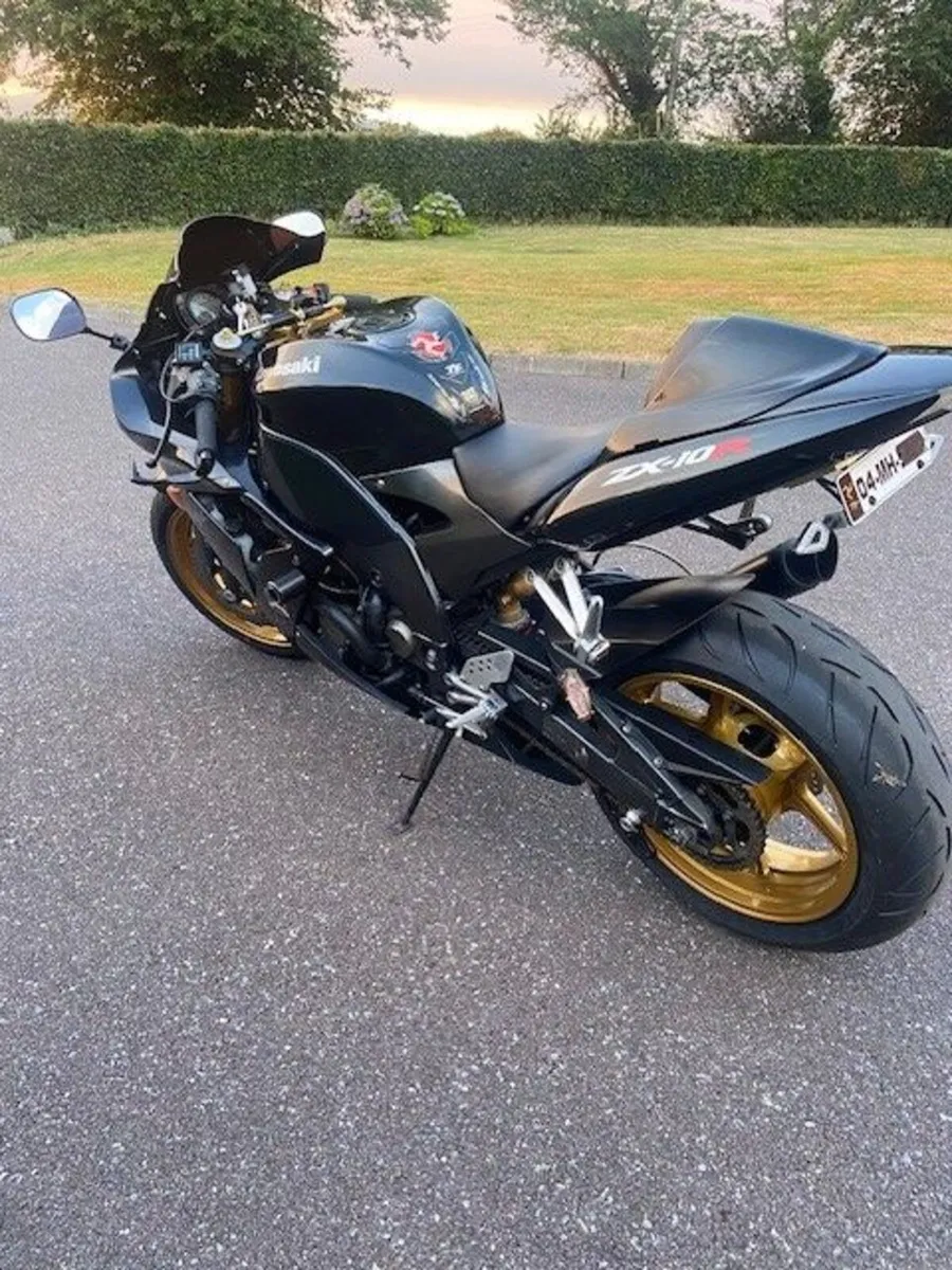 Kawasaki ZX-10R Ninja - Image 3