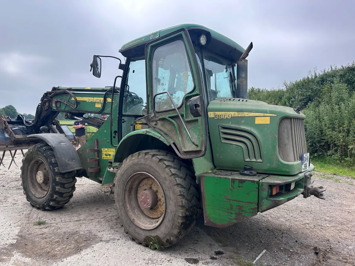 John Deere 3800 pivot steer loader - Image 4