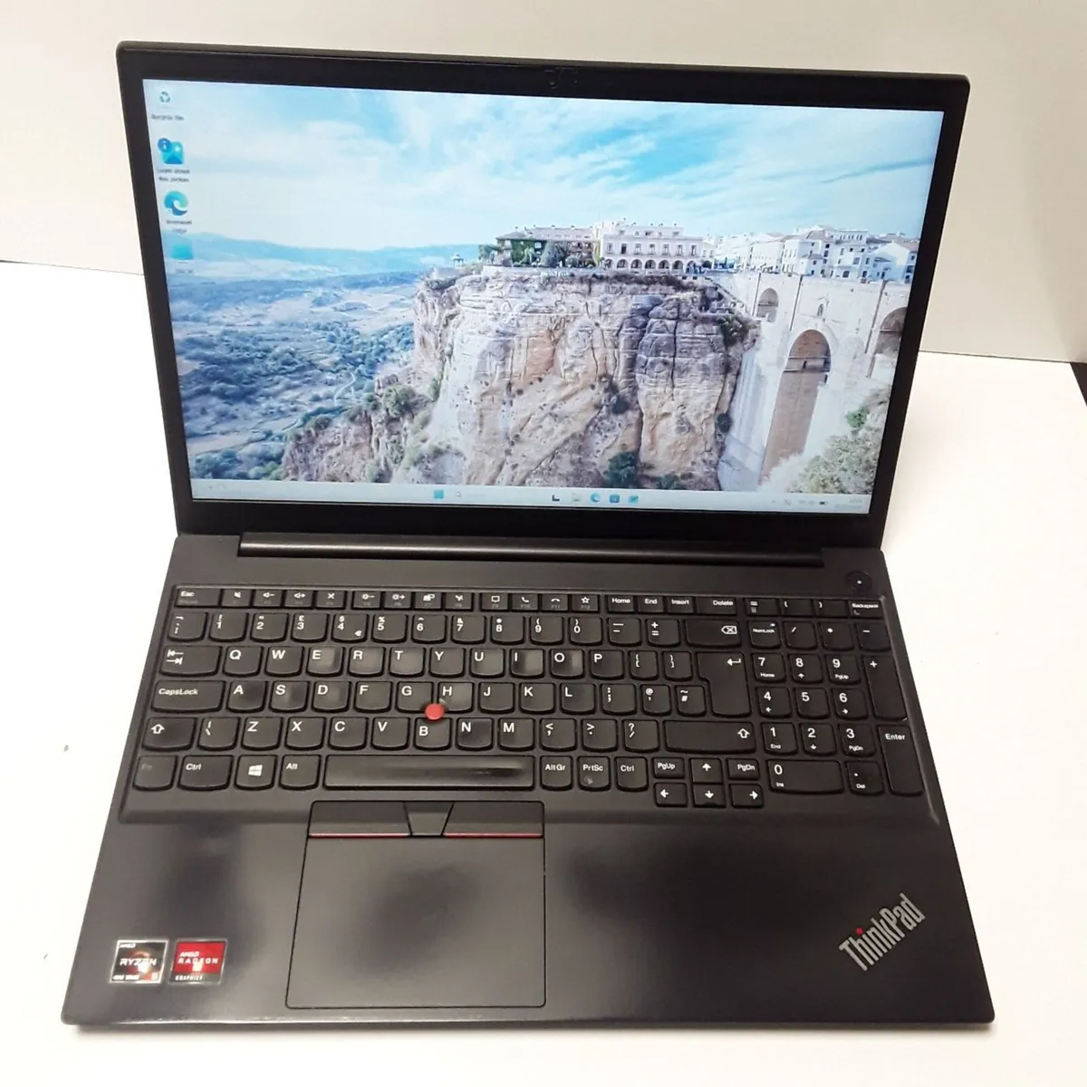 Lenovo ThinkPad E15 Gen 2 | AMD Ryzen 5 4500U | 16 - Image 1