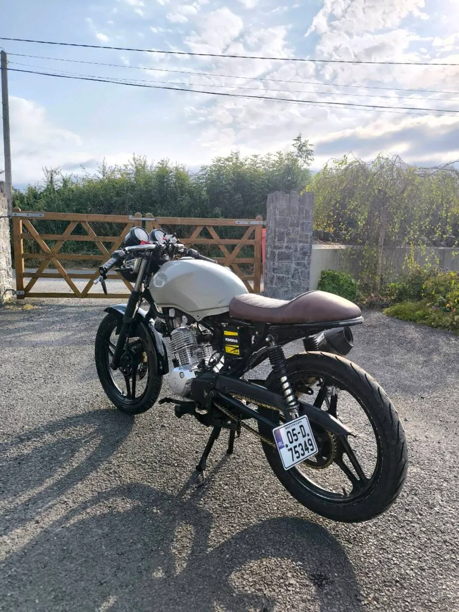 Yamaha ybr 125 cafe racer - Image 2