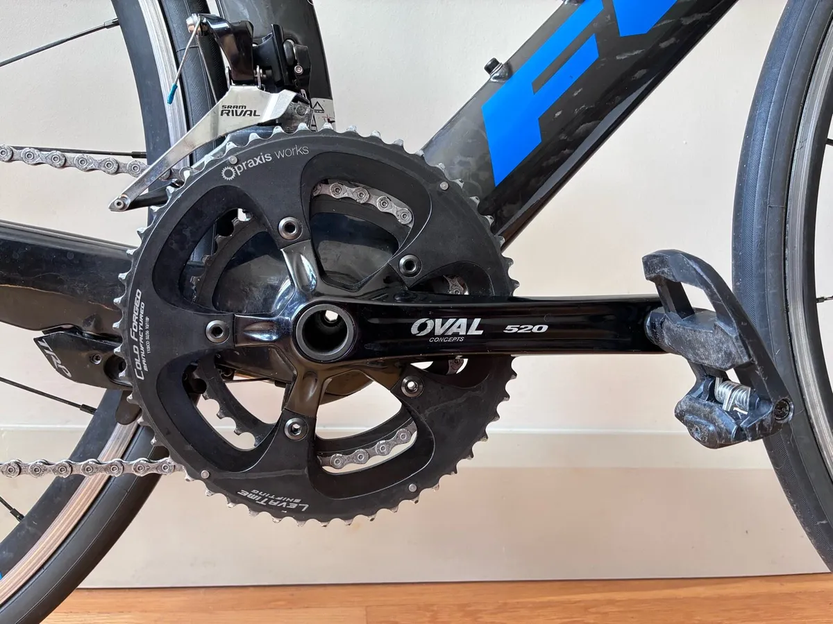 Fuji Norcom Straight 2.3 TT bike - Image 2