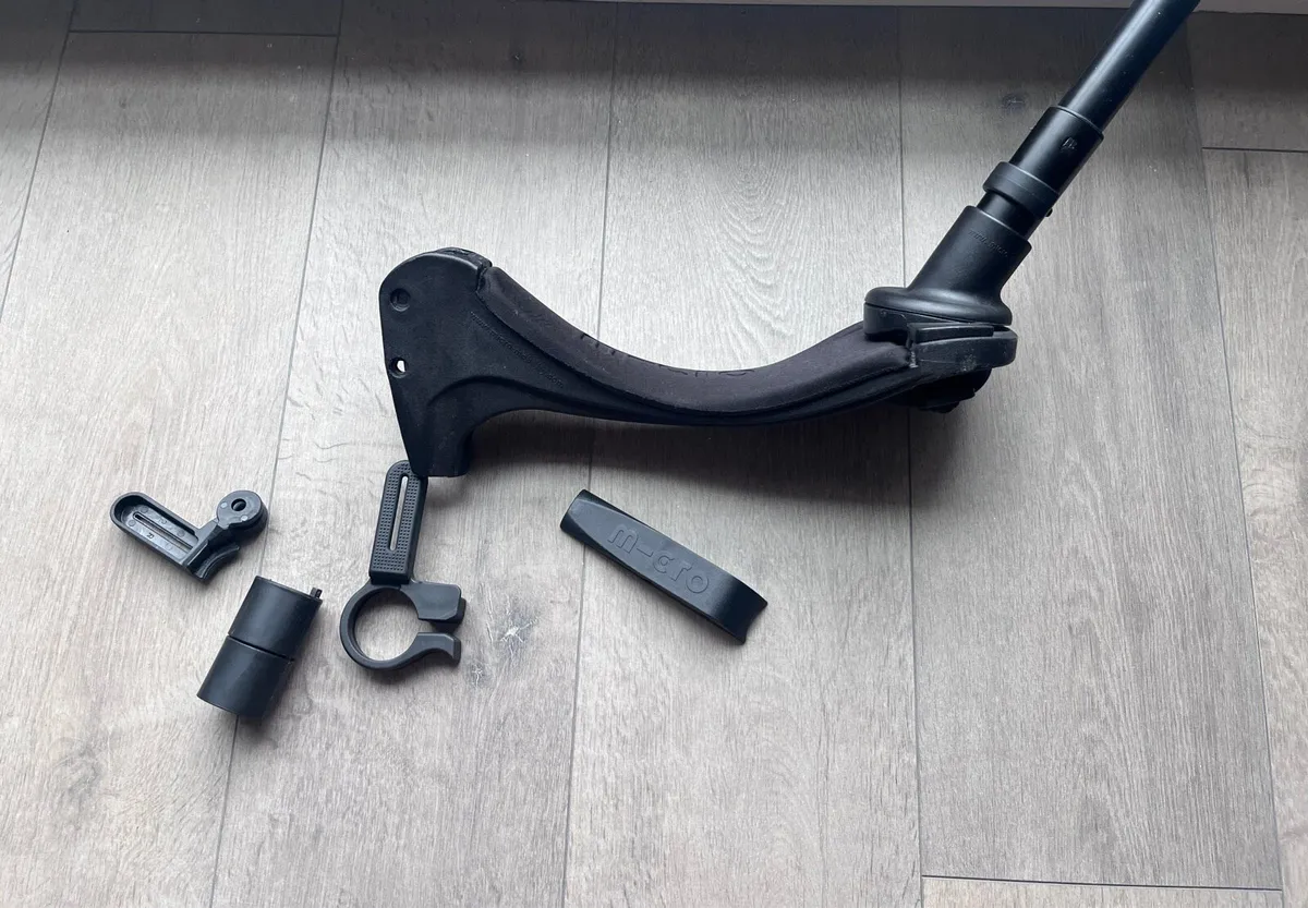 Micro Mini Deluxe Scooter Seat - Image 1