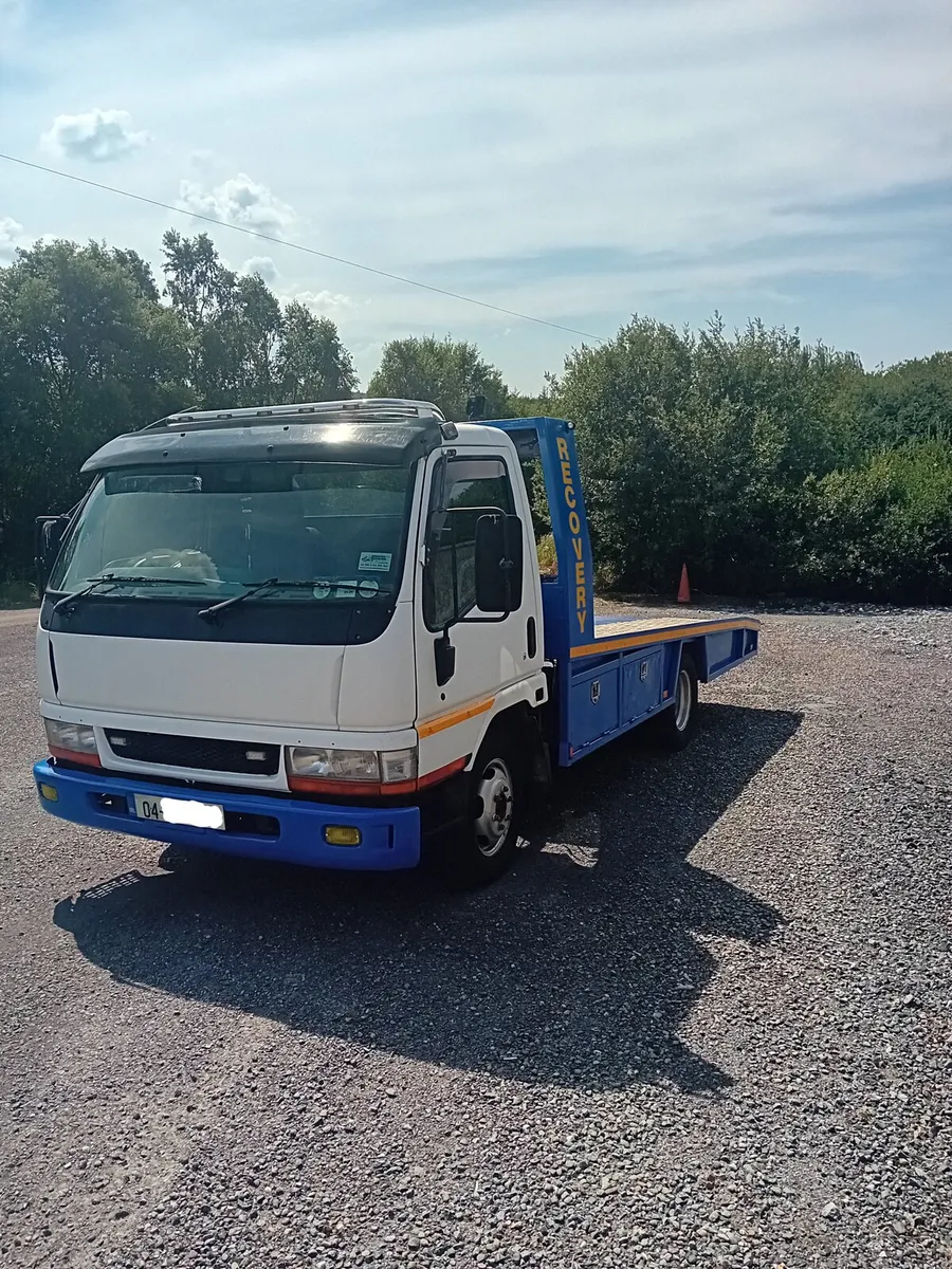Mitsubishi canter recovery truck 3.5 ton - Image 2