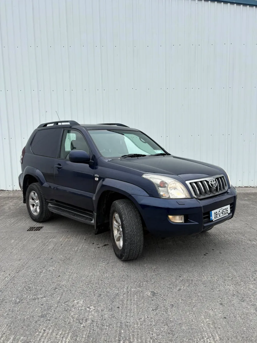 Toyota Land Cruiser 2008 - Image 3