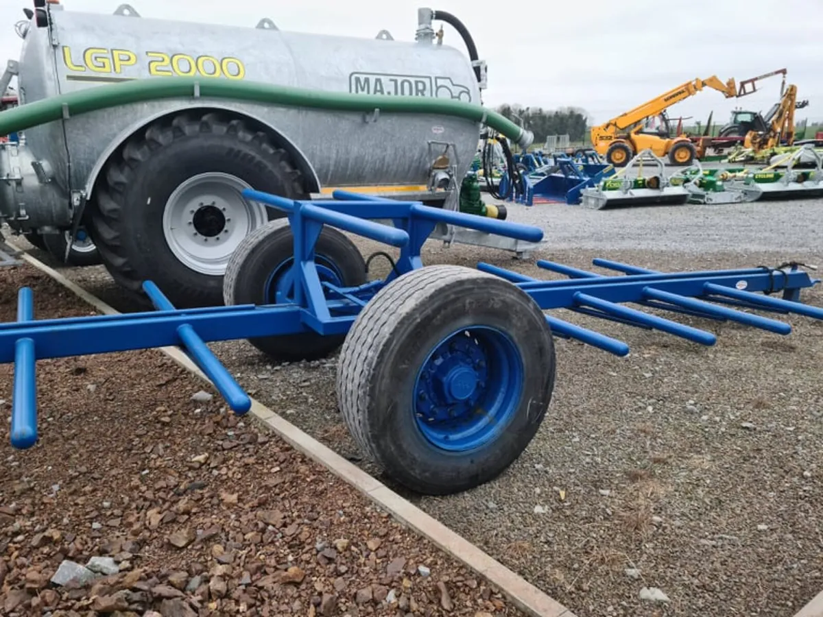 New Dowd 8 Bale Trailers - Image 2