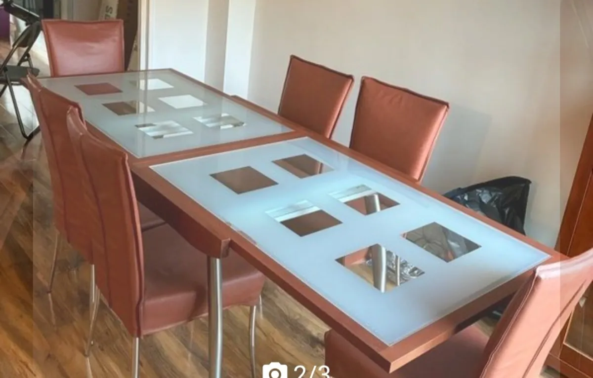 Dinning table and chairs - Image 1