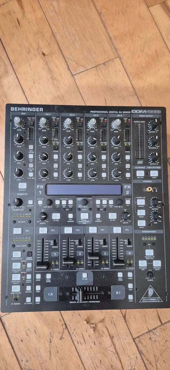 Behringer DJ equipment - Image 2
