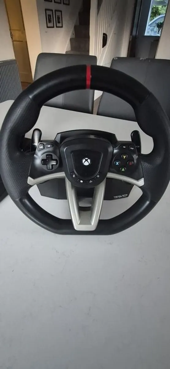 Hori Racing Wheel - Image 1