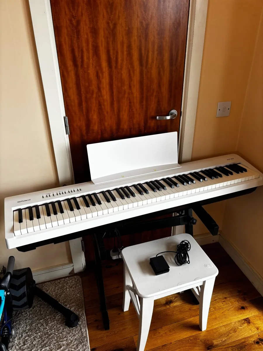 Roland FP-30X-WH Digital Piano - Image 1