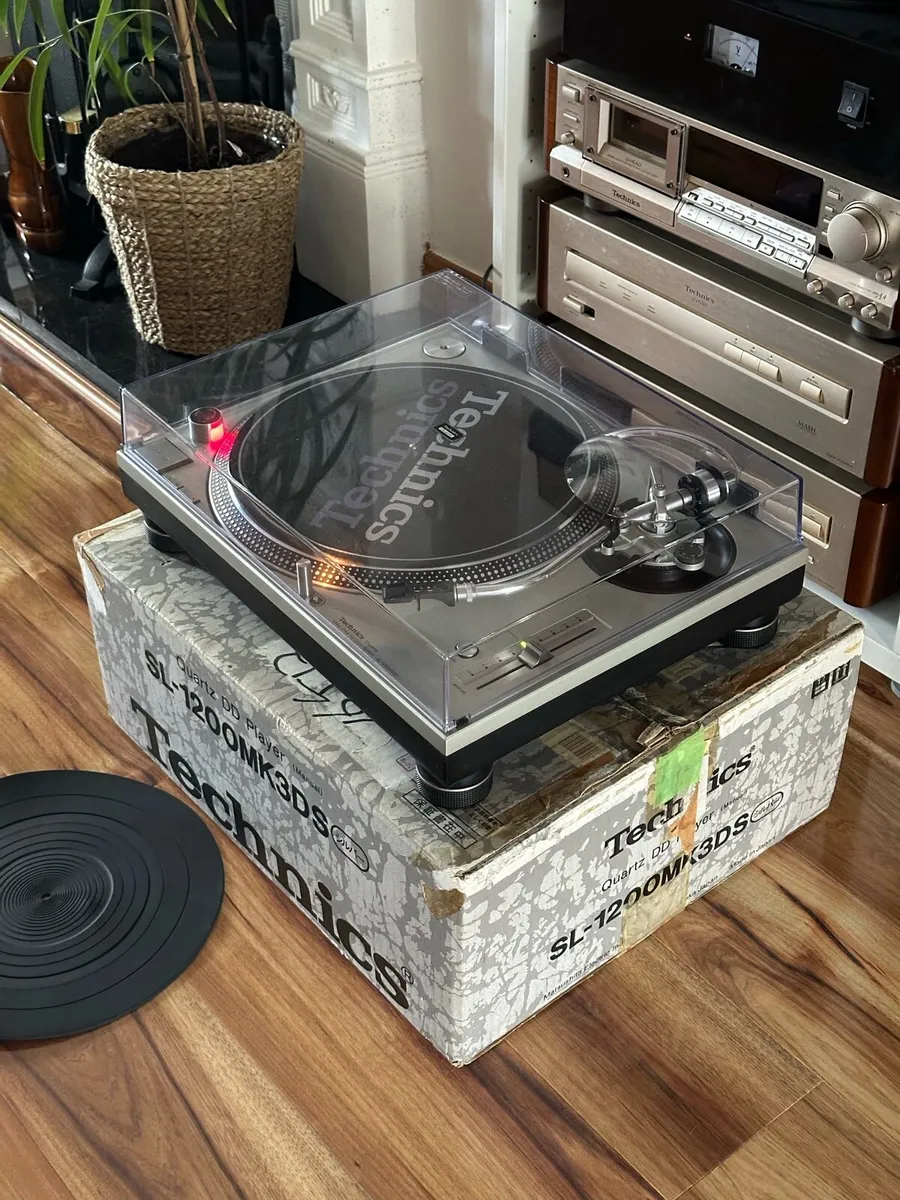 Technics SL1200 MK3DS - Image 2