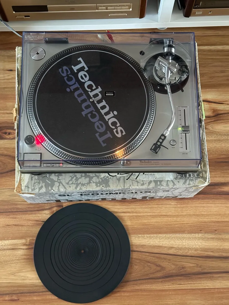 Technics SL1200 MK3DS - Image 3