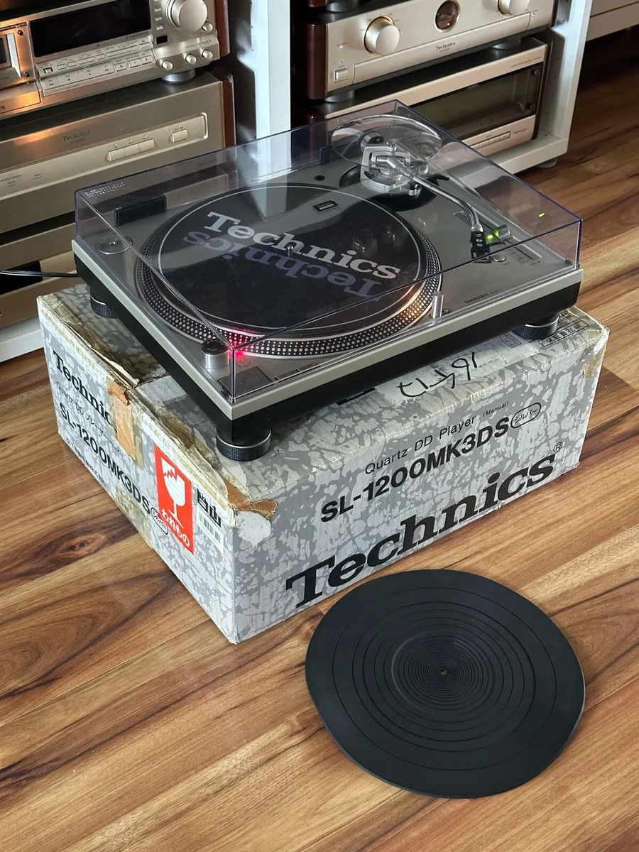 Technics SL1200 MK3DS - Image 1